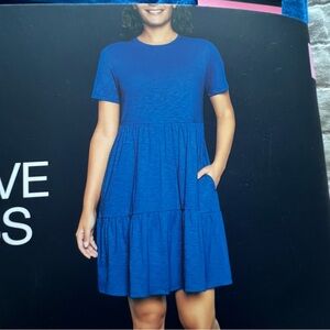 NWT Women’s blue Gap short sleeve tier dress. Size small
